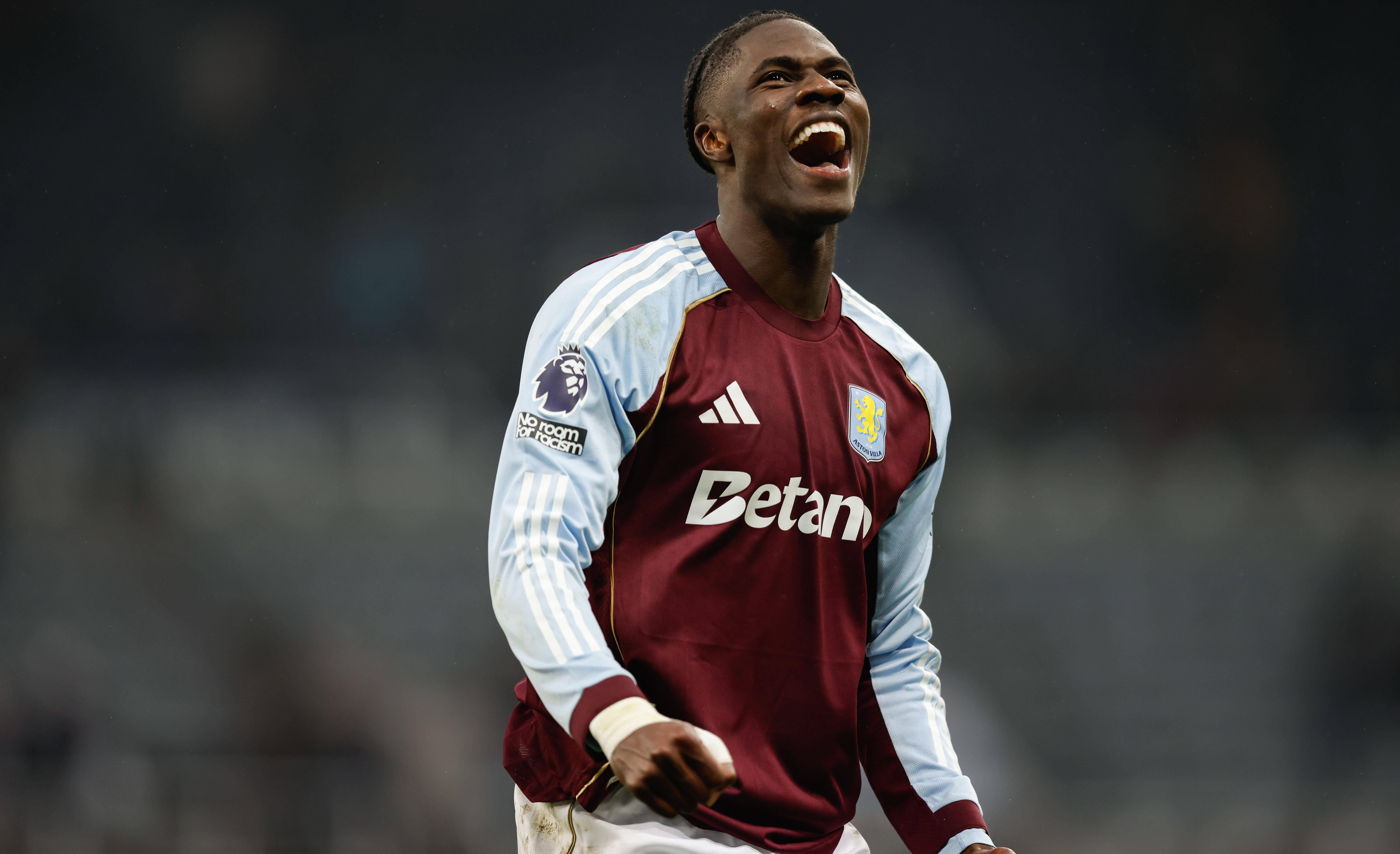 开云体育官网-维拉中场奥纳纳：阿森纳是争冠最大热门，我们只想尽力跟上他们